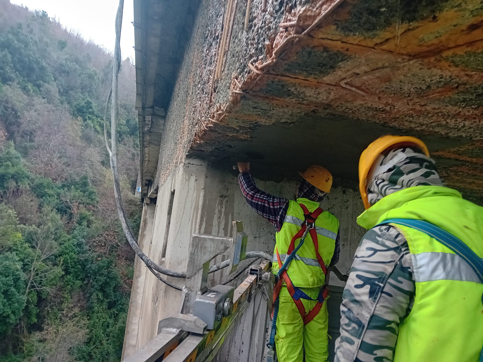 Cilentana, proseguono i lavori: «Strada aperta entro Pasqua»