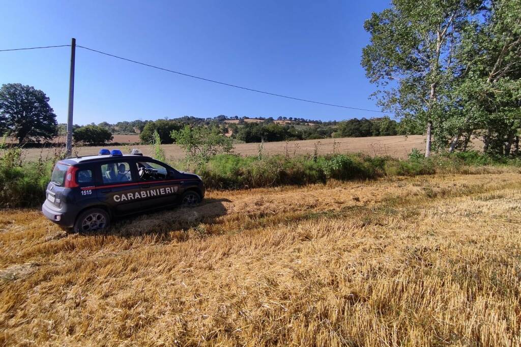 Mistero intorno alla morte dell’uomo ritrovato in un terreno alle porte del Cilento