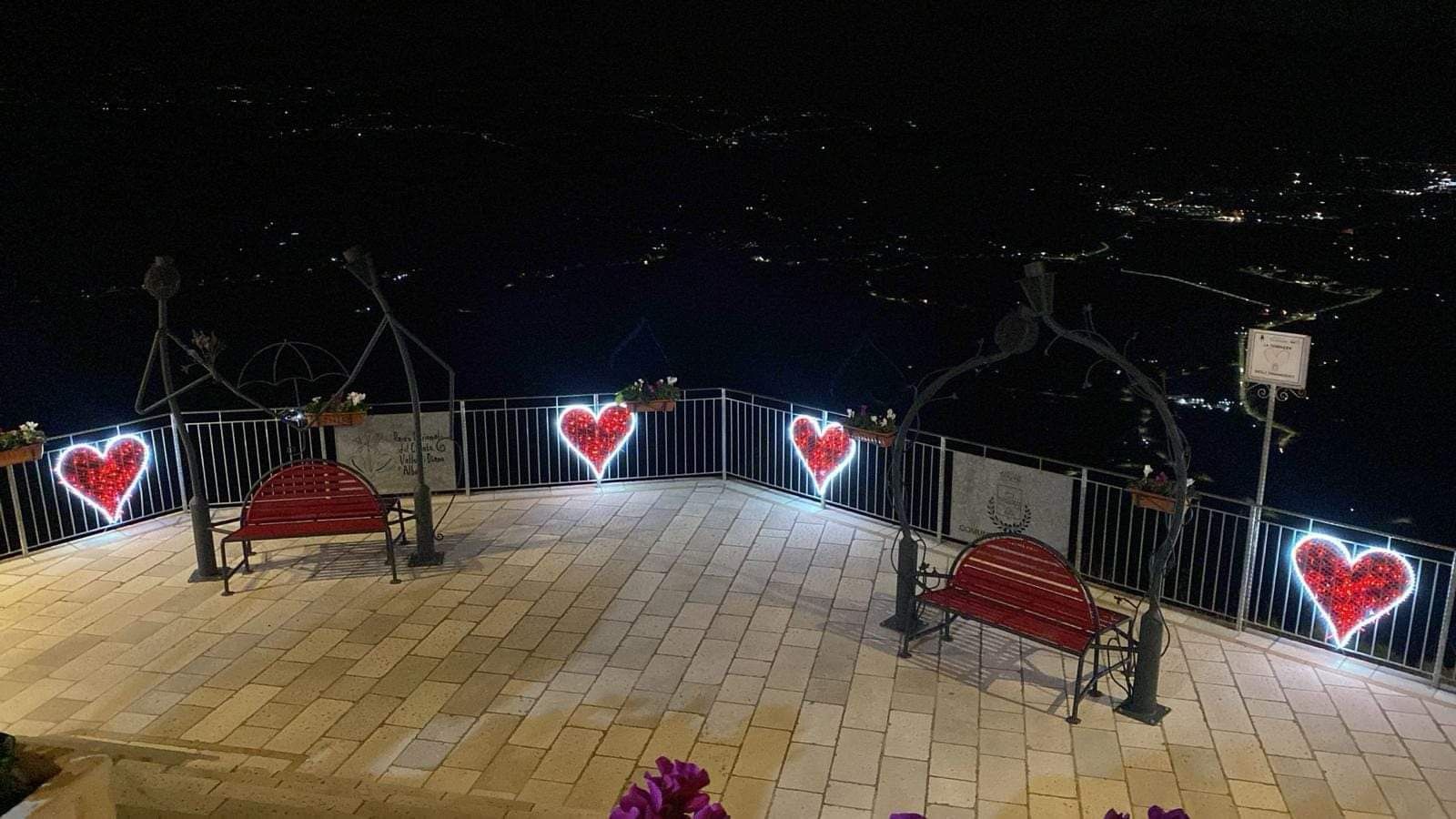 San Valentino, l’iniziativa romantica nel borgo dell’amore: «Innamorati a Trentinara»