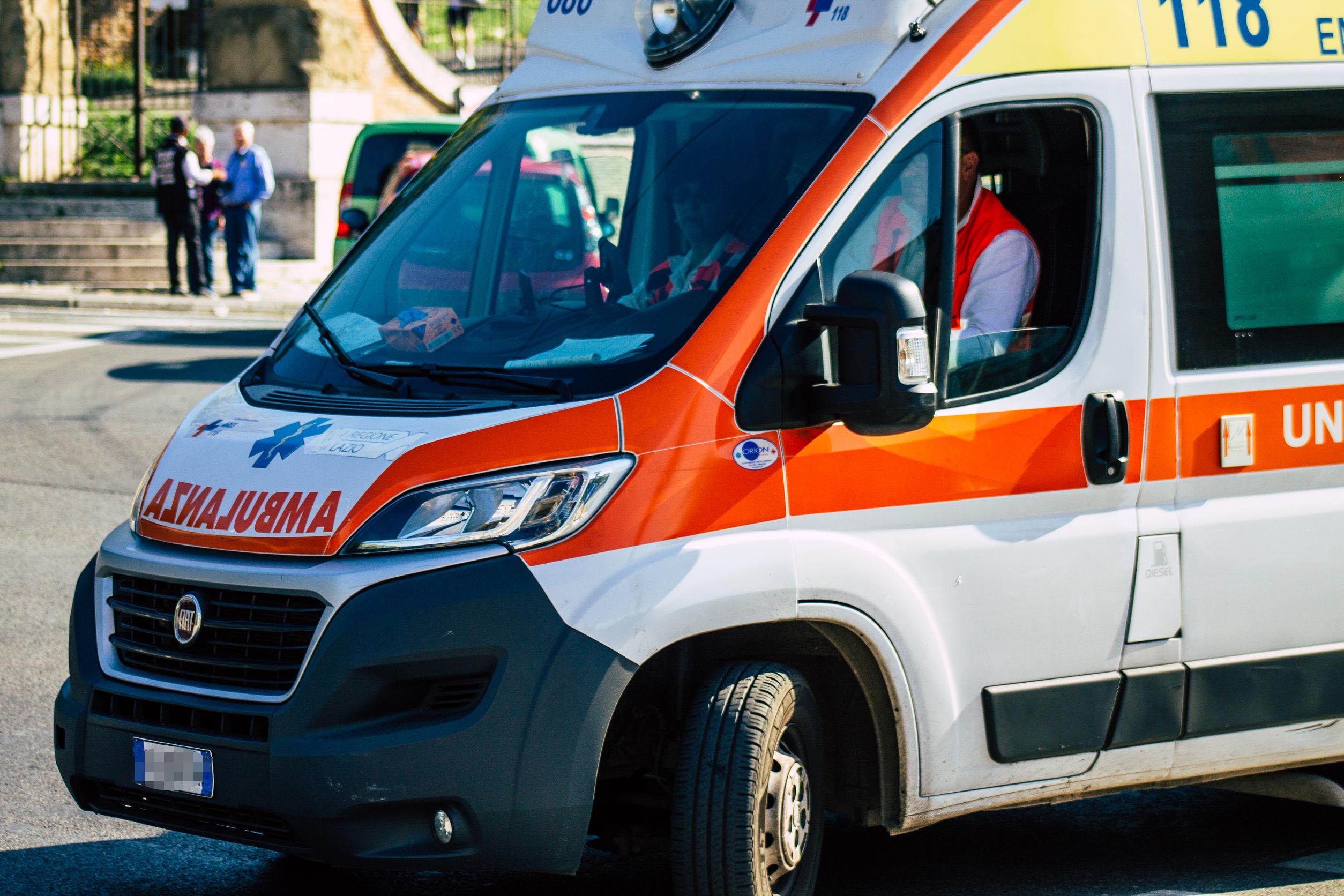 Ha malore in aula, muore studentessa di 15 anni nel napoletano