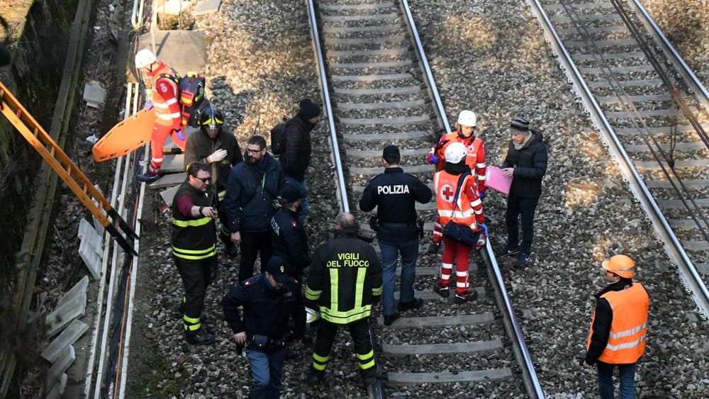 Persona investita sui binari: treni da e per il Cilento cancellati o in ritardo