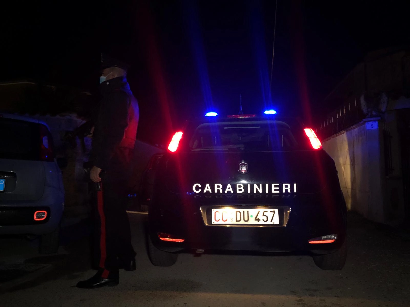 Cilento, ladro sorpreso in casa: arrestato dai carabinieri