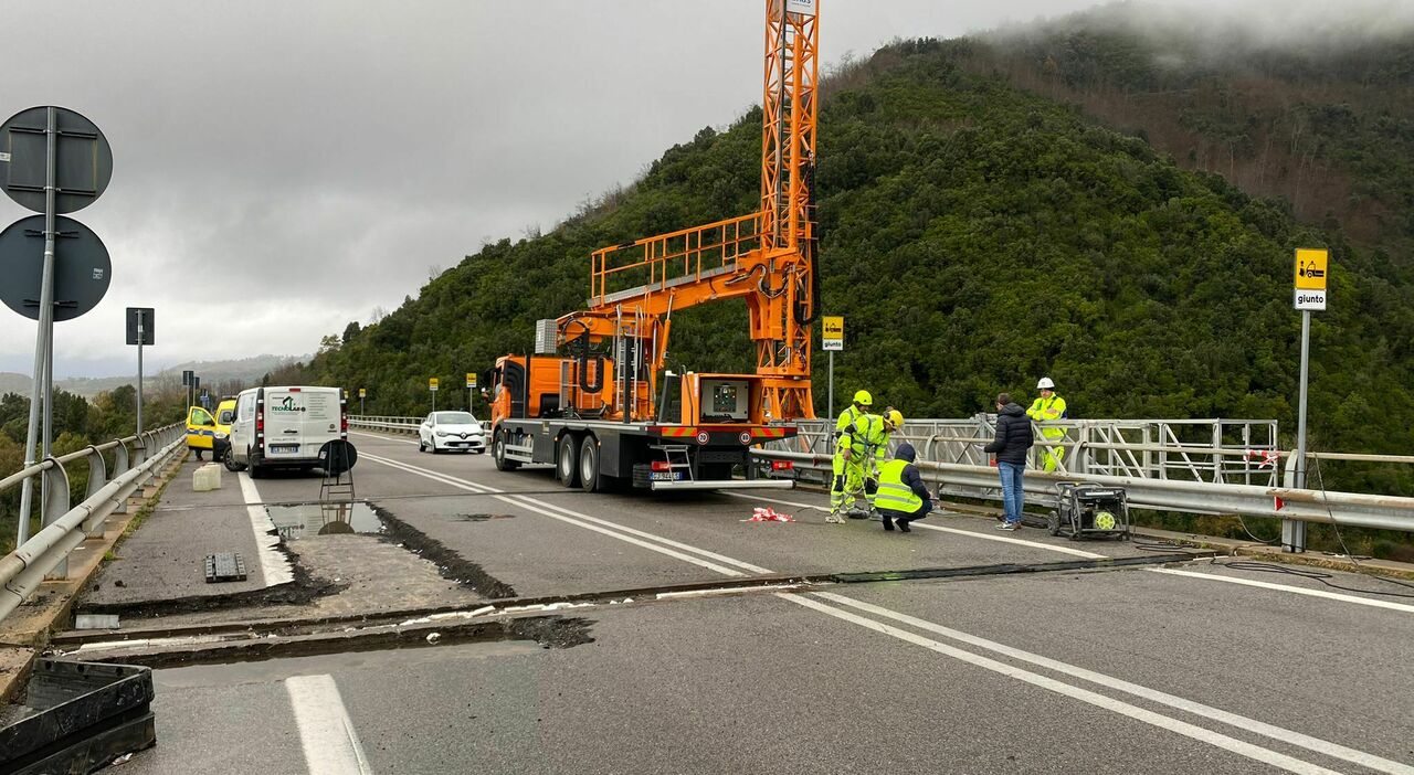 Cilentana chiusa da tre mesi: sarà riaperta entro Pasqua? Al momento nessuna certezza