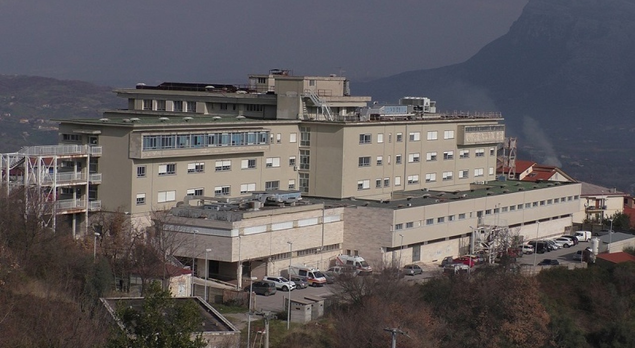 Ospedale Roccadaspide, manca rianimatore h-24. Nursind Salerno: «Profonda preoccupazione»