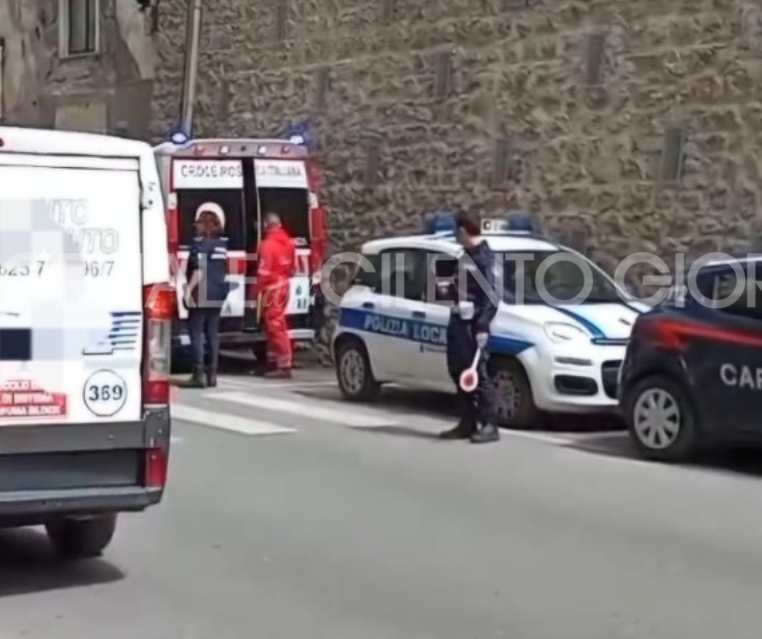 Ritrovata allo svincolo dell’autostrada l’auto usata per la rapina a Sala Consilina