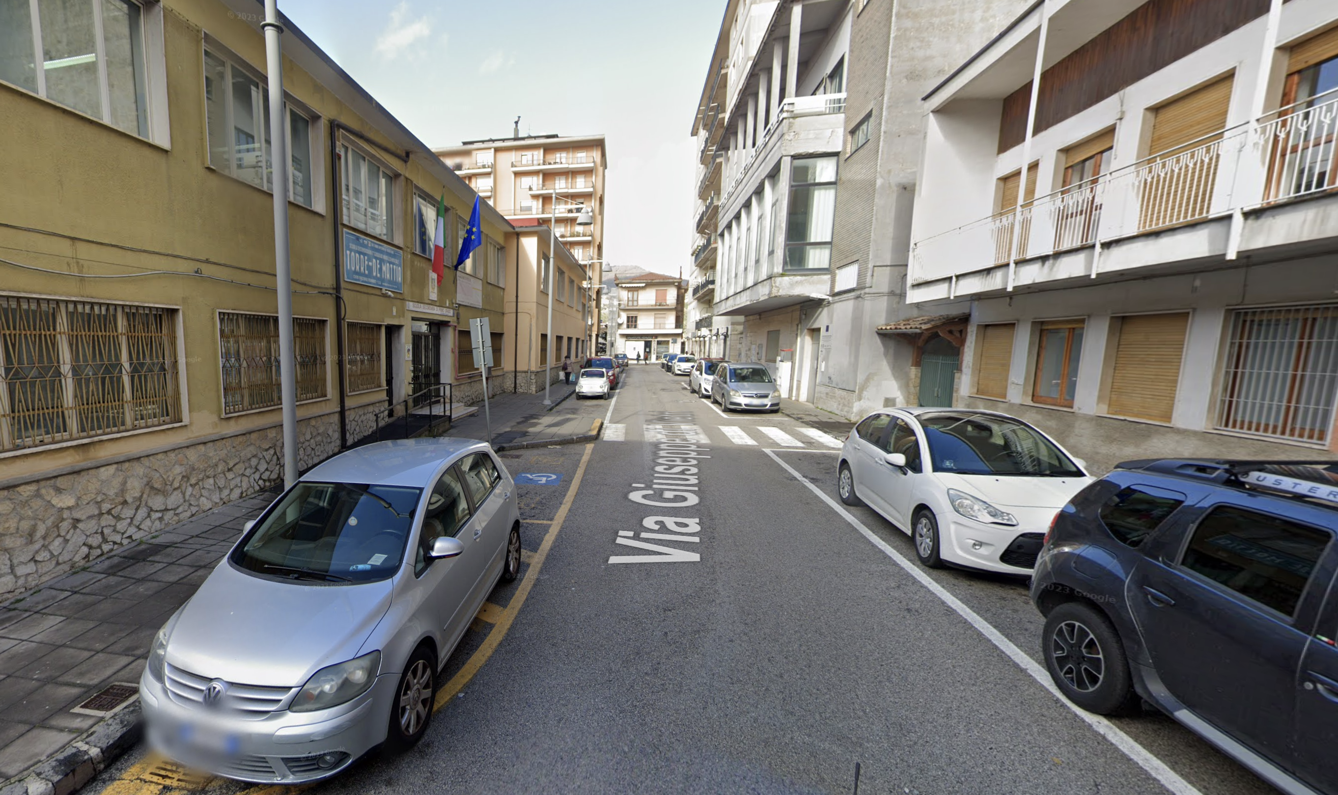 Addio alla scuola Andrea Torre di Vallo della Lucania: sarà demolita e ricostruita