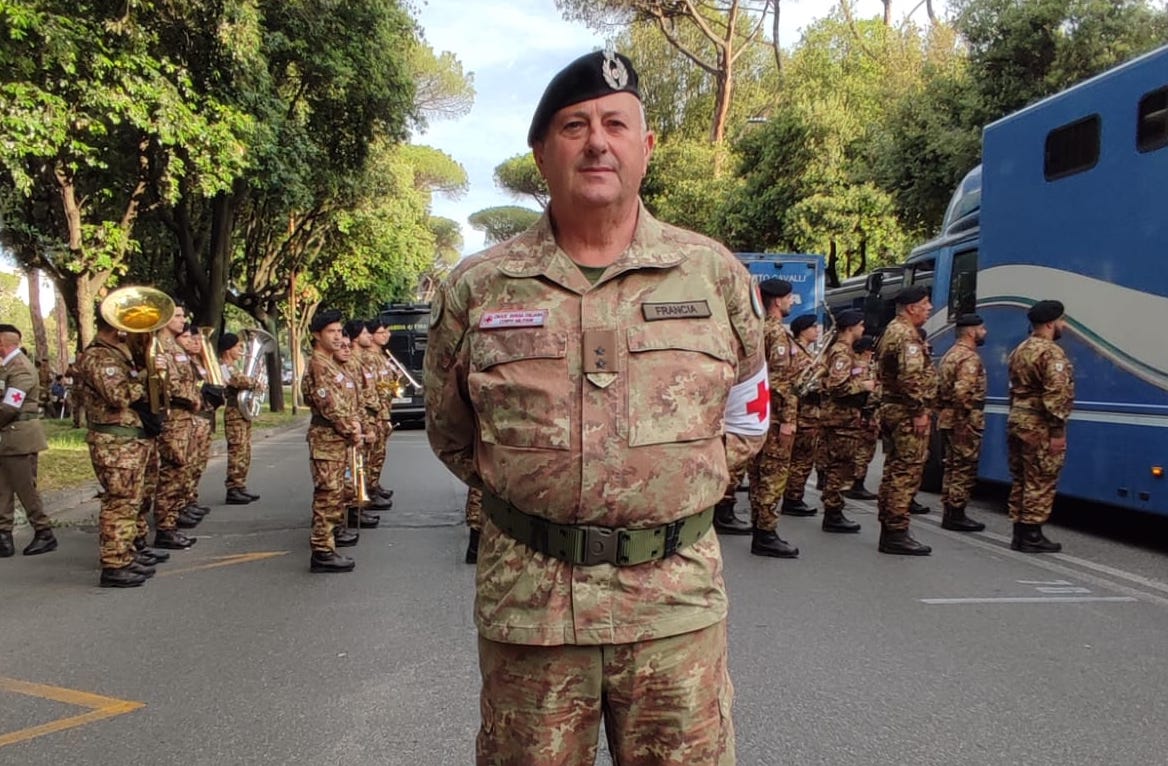 Giungano, Ennio Francia e il sindaco Orlotti alla parata della Festa della Repubblica a Roma