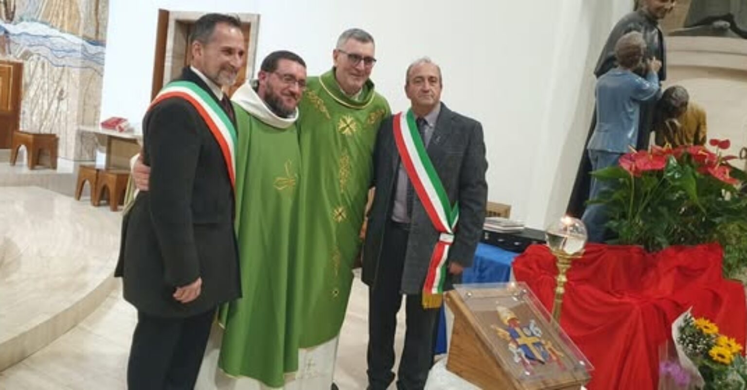 Latina accoglie la reliquia di San Giovanni Paolo II, custodita dal ...