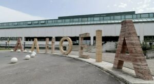 Violenza e induzione alla prostituzione: assolti i due coniugi di Castellabate