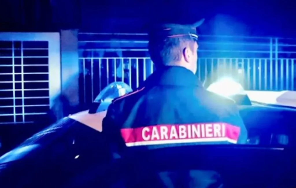 Evade i domiciliari per disturbare le messe e chiedere soldi: trasferito in carcere