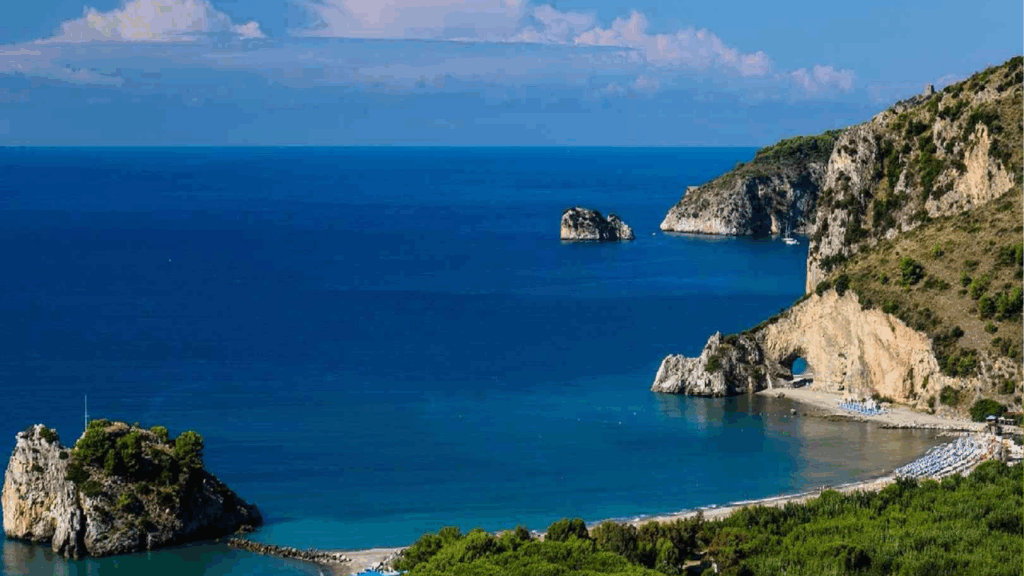Cilento preso d’assalto per il ponte del 1° maggio: boom di presenze lungo la costa