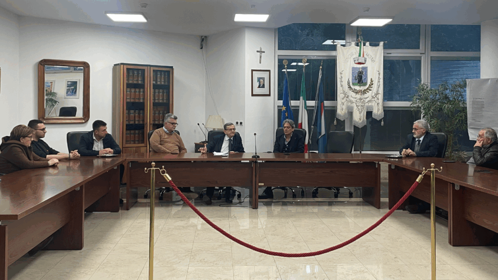 Il sindaco Pica convoca un incontro urgente sull’ospedale di Sant’Arsenio