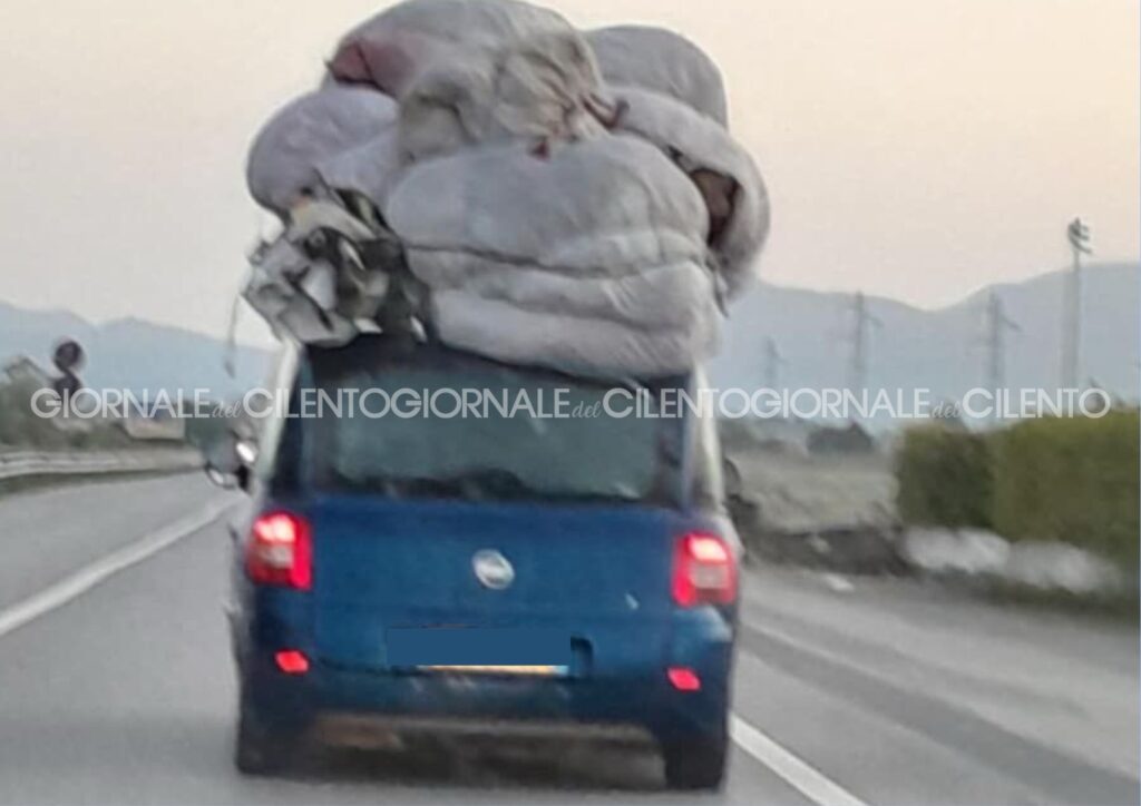 Paura sulla Cilentana: auto con carico pericoloso segnalata dagli automobilisti
