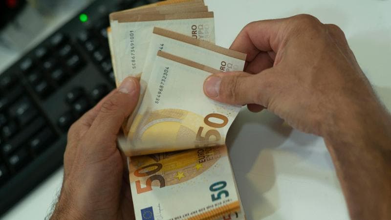 «Sistema Fortunato», la Procura: «Il sindaco aveva una macchinetta per contare le mazzette»