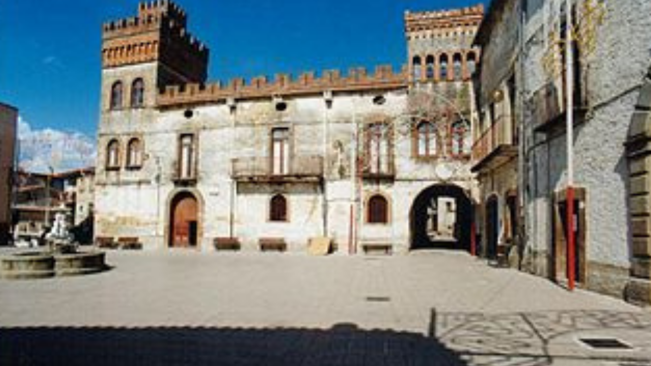 Storia della fiera di Cannalonga, in uscita il saggio che racconta l’identità rurale del Cilento