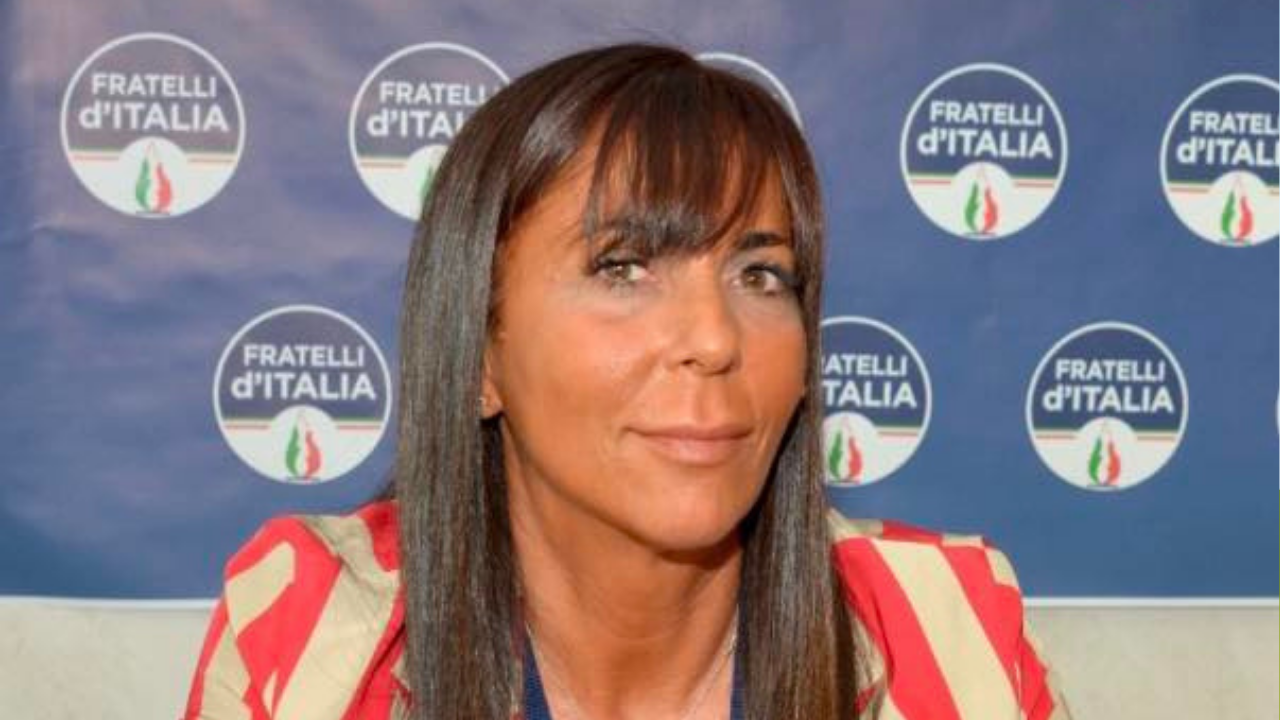 Vietri: «Da Piero De Luca solito ritornello come Peppiniello»