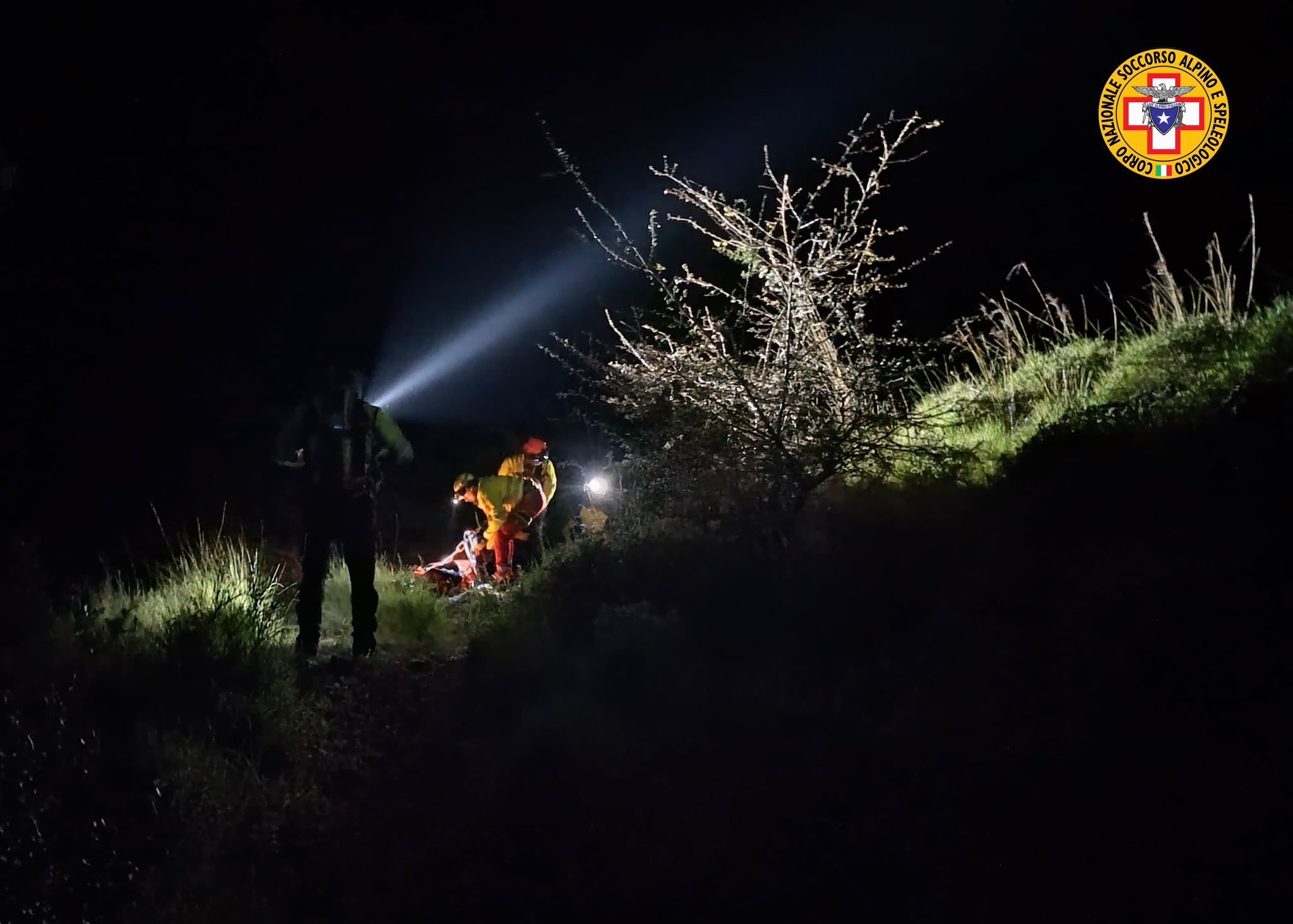 Escursione nella Valle delle Ferriere: salvata una coppia tedesca ferita gravemente