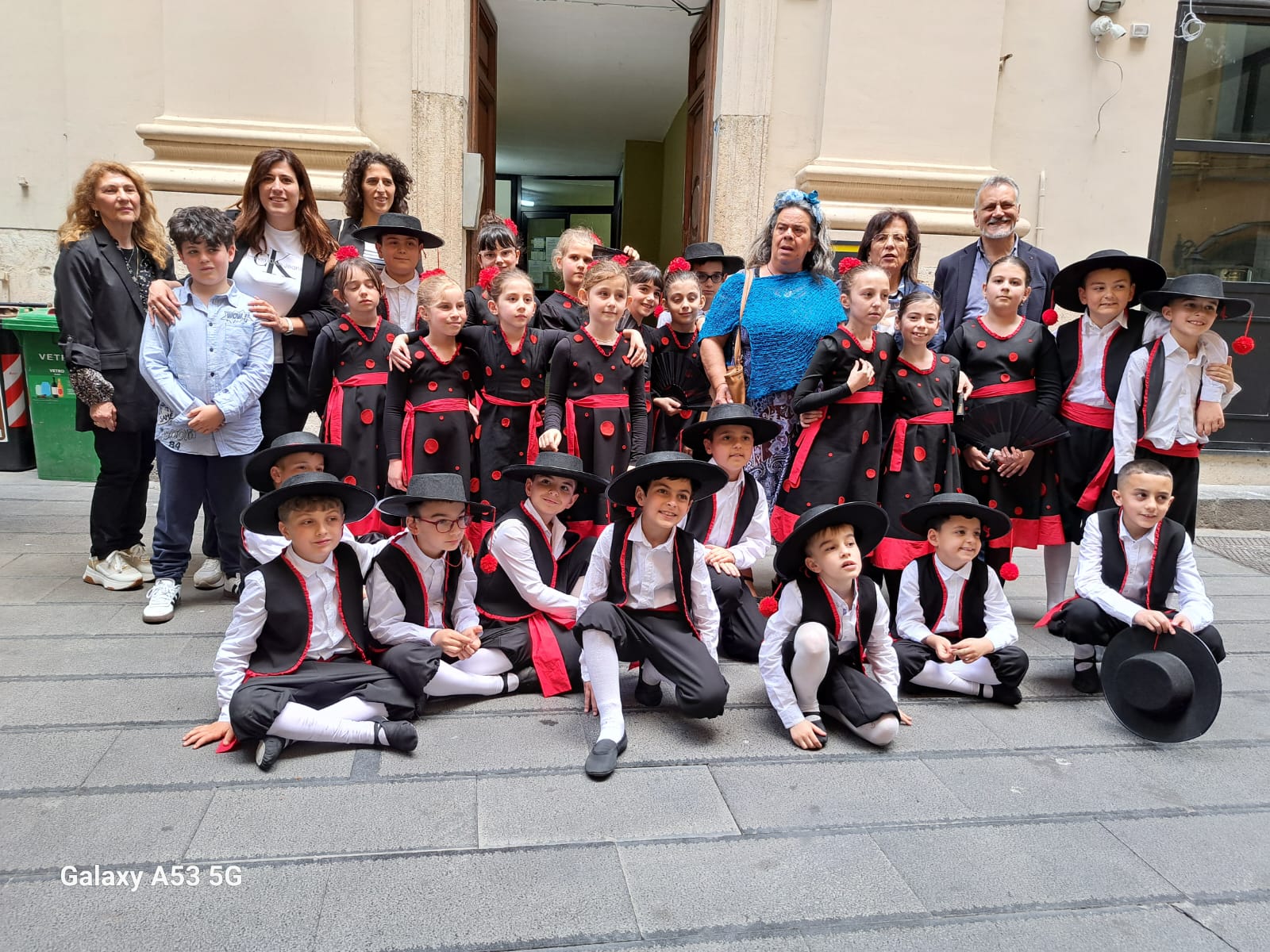 Scuola InCanto e il potere educativo della Bellezza: l’esperienza degli alunni di Celle di Bulgheria al Teatro San Carlo