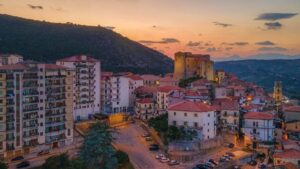 Roccadaspide, lavori in corso sulla rete viaria e nuovi interventi pubblici programmati