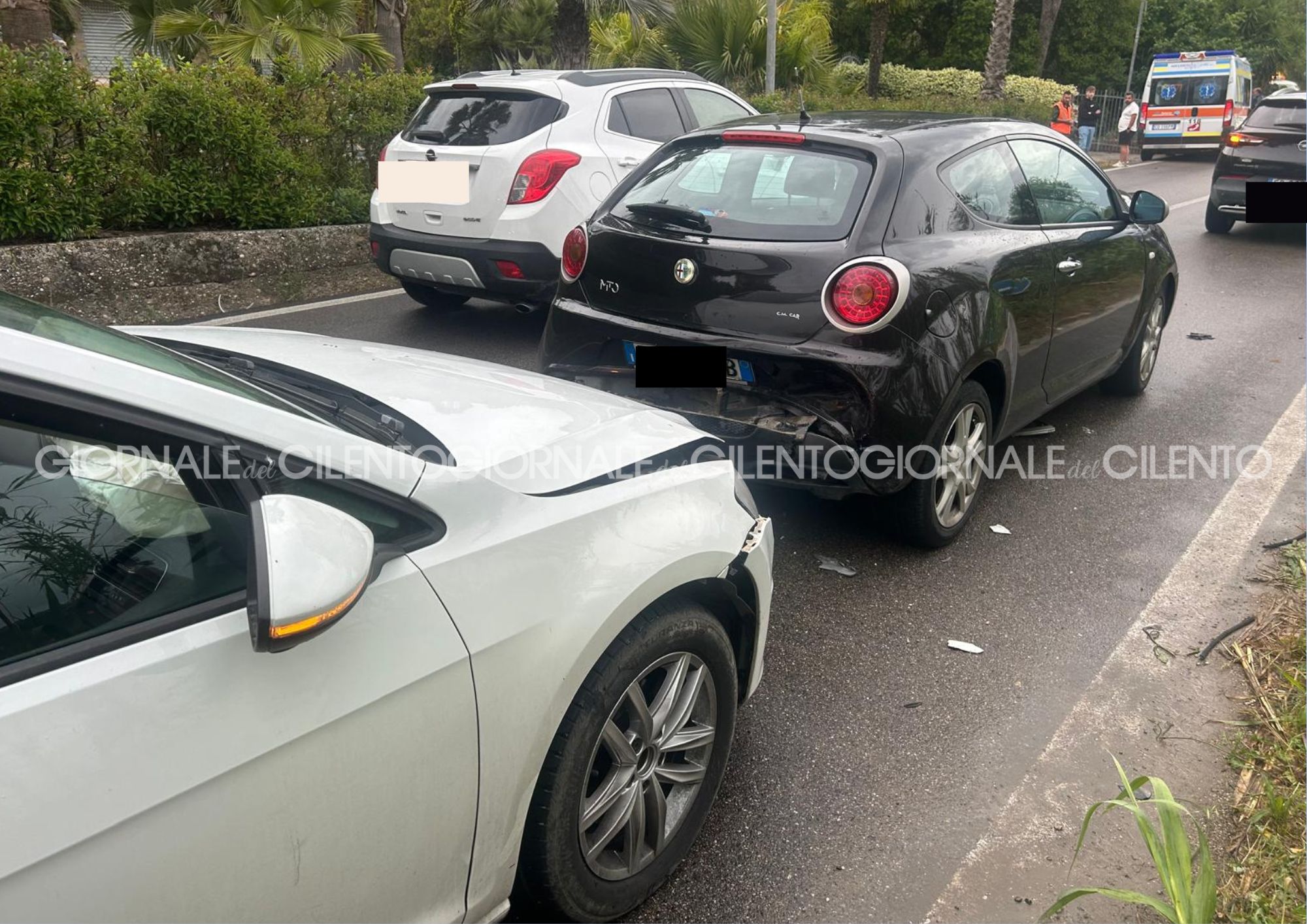 Tamponamento a catena sulla Via del Mare tra Laureana e Agropoli: due feriti lievi