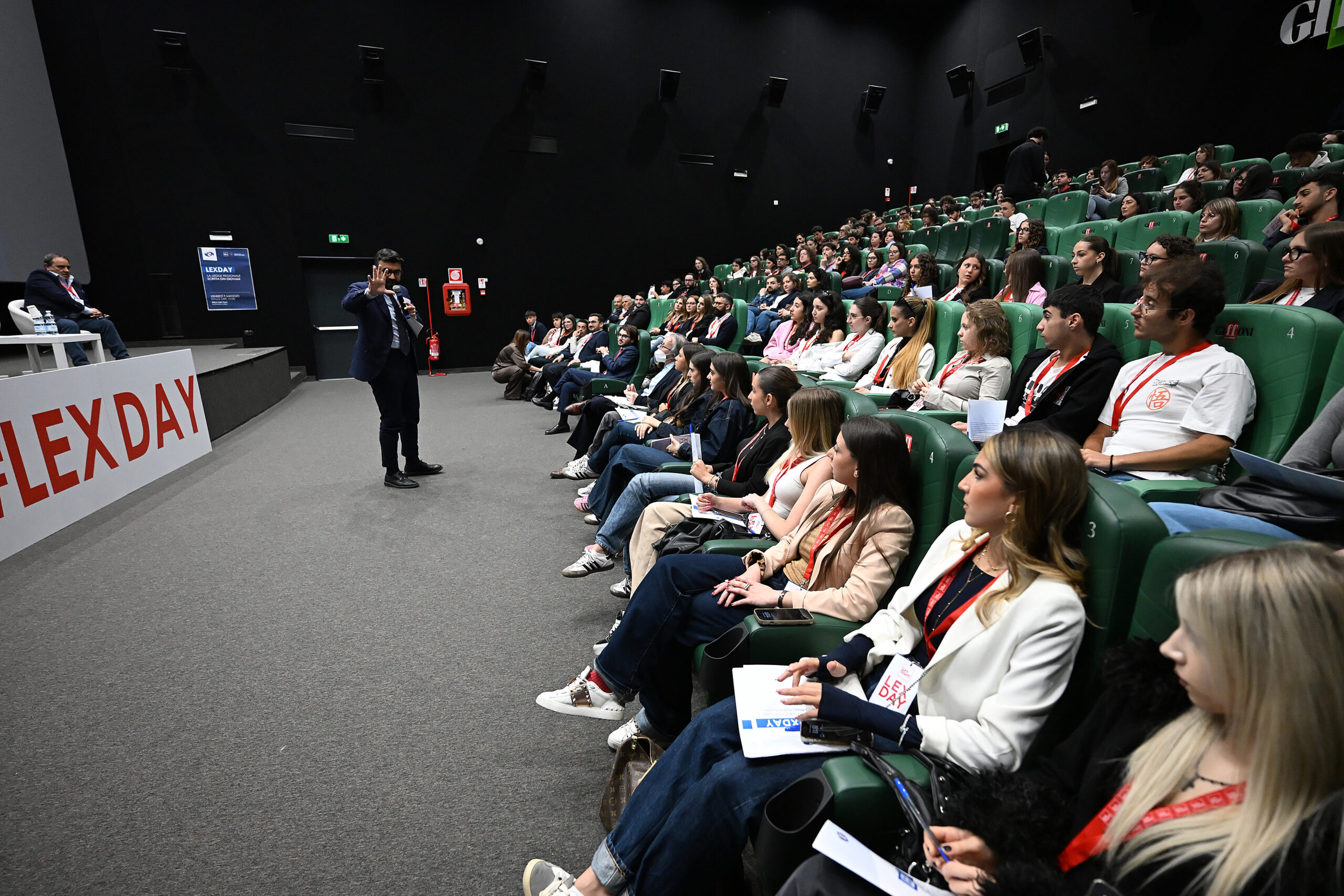 Ambiente, volontariato, supporto psicologico, informazione e formazione: ecco tutte le proposte del Lex Day