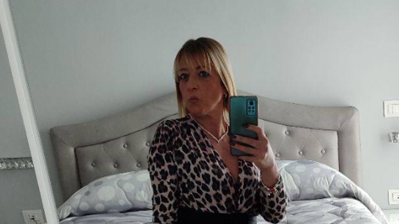 Carmela trovata senza vita in casa: spunta l’ipotesi di un movente legato al rifiuto di prostituirsi