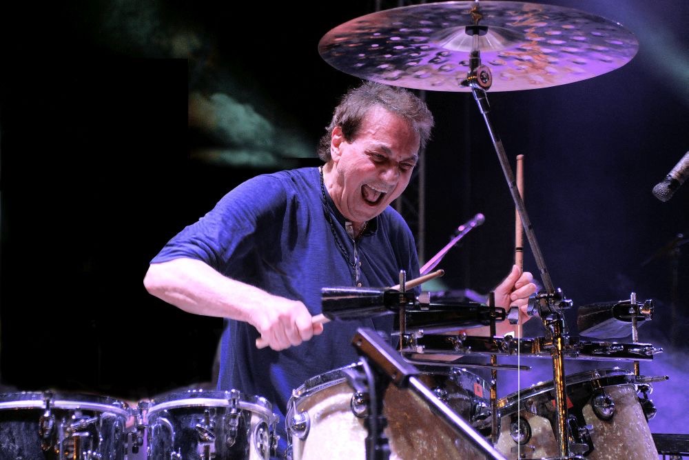 Tullio De Piscopo: «Porto a Padula i colori della mia musica, da Pino Daniele a Piazzolla»
