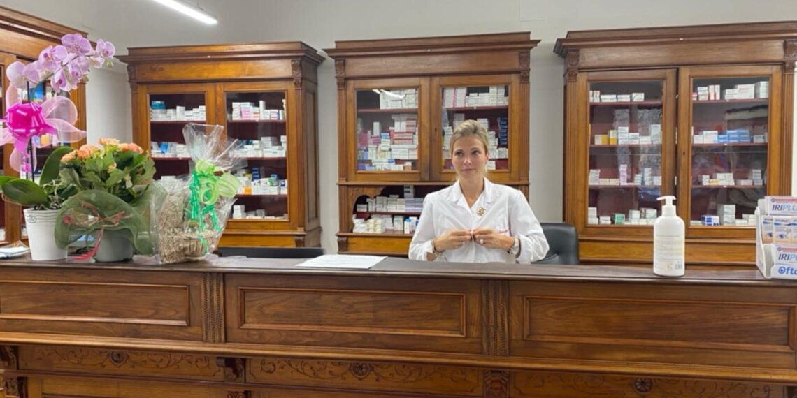 Cilento, accusa malore in farmacia: cliente salvata da dottoressa