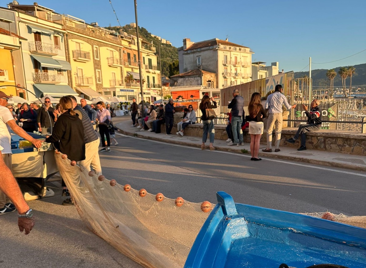 “Rezze e Prelibatezze”: successo per la manifestazione gastronomica sul lungomare di Castellabate