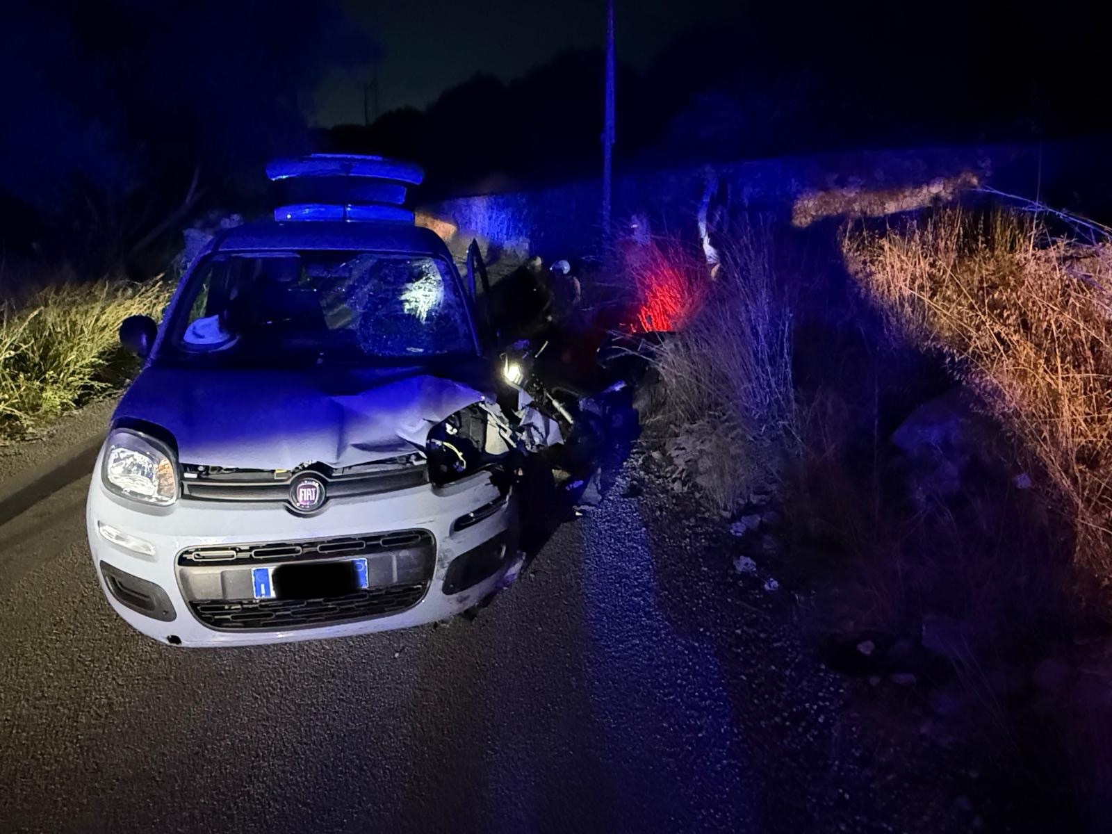 Schianto a Marina di Camerota, 30enne resta grave