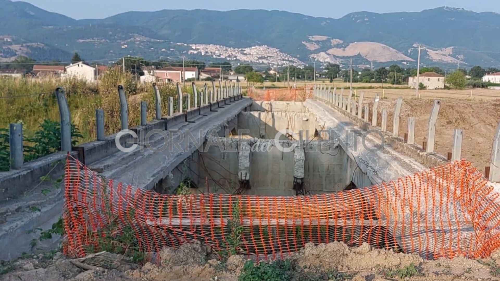 Trivella non arrivata e ponte Tanagro ancora chiuso, Codacons Cilento: «Serve un’inchiesta»