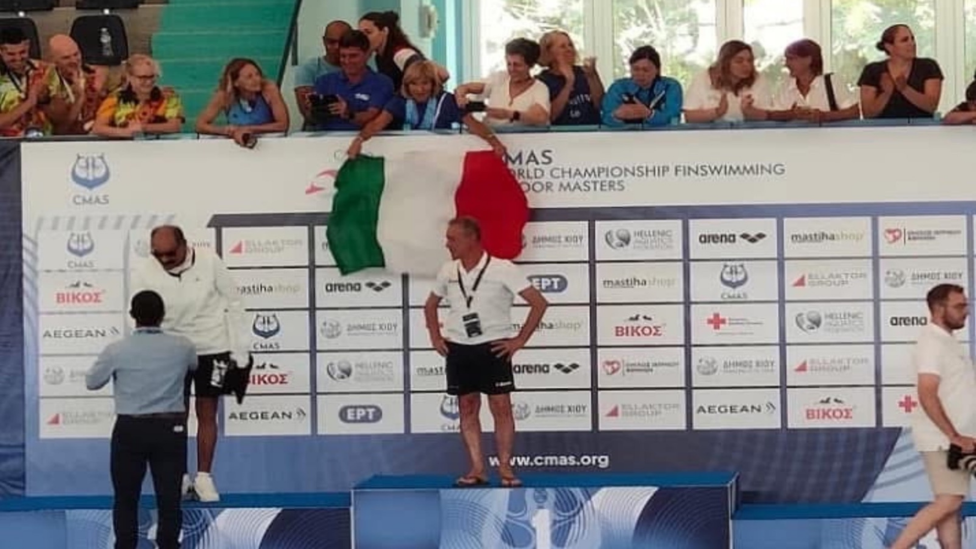 Bruno Errico campione del mondo ai Mondiali di nuoto pinnato a Chios