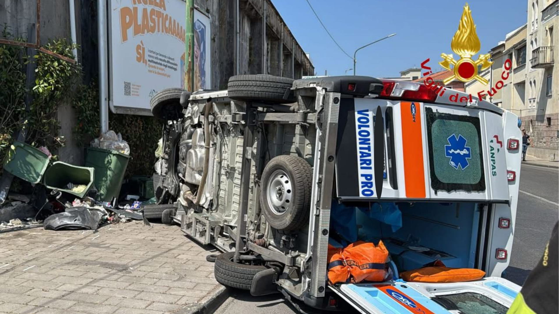 Ambulanza si scontra con un’auto a Salerno, Ugl: «Più sicurezza per chi lavora nell’emergenza-urgenza»