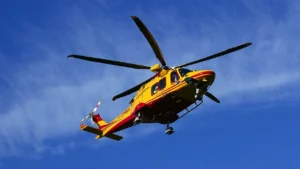 Contursi Terme, grave infortunio sul lavoro: 28enne in coma dopo una caduta dal tetto