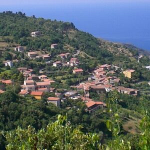 “Resta Qui” trasforma Serramezzana in un laboratorio di comunità