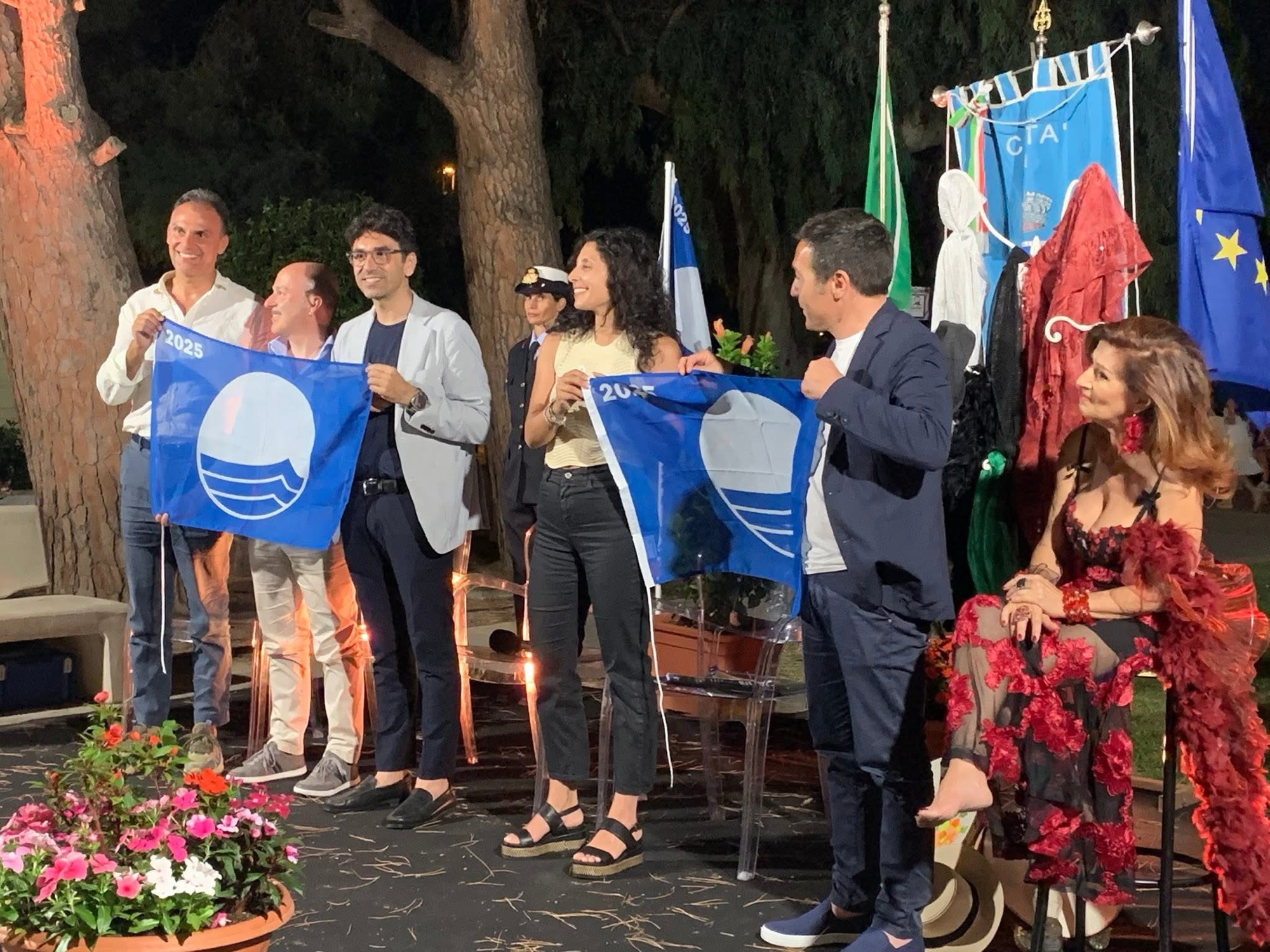 Sapri, serata di emozioni e orgoglio per la Bandiera Blu 2025