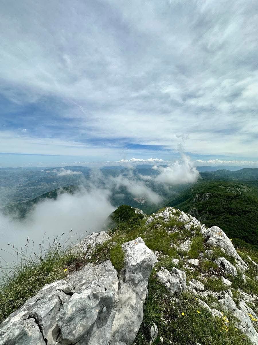 Cade da cavallo sulle montagne di Ottati: salvato da rete di soccorsi tra cittadini, sanitari e forze dell’ordine