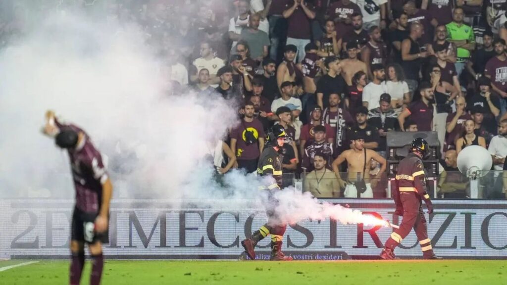 Stop alle trasferte per i tifosi della Salernitana fino al 1° dicembre