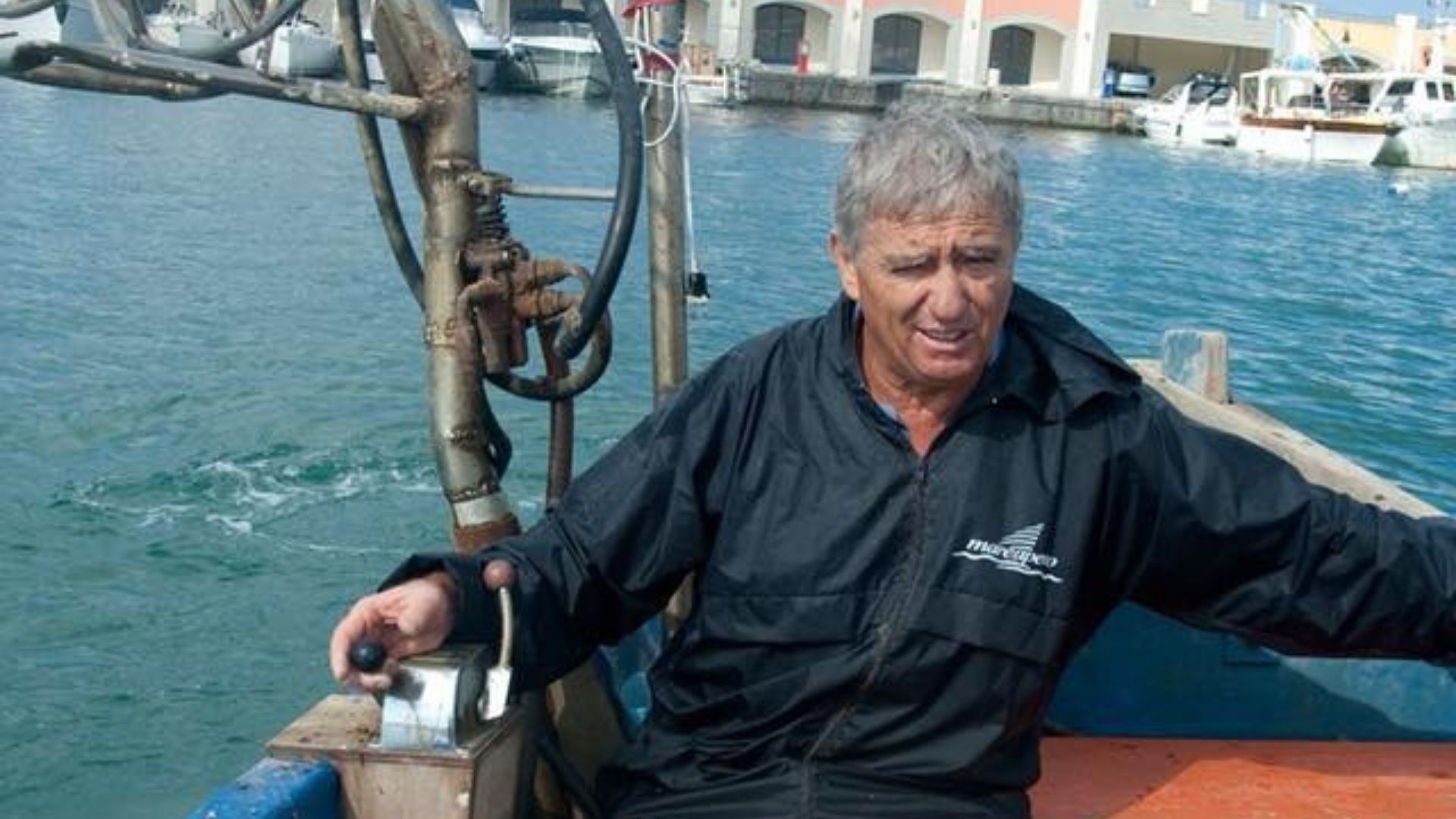 Petizione per intitolare l’aeroporto di Salerno ad Angelo Vassallo