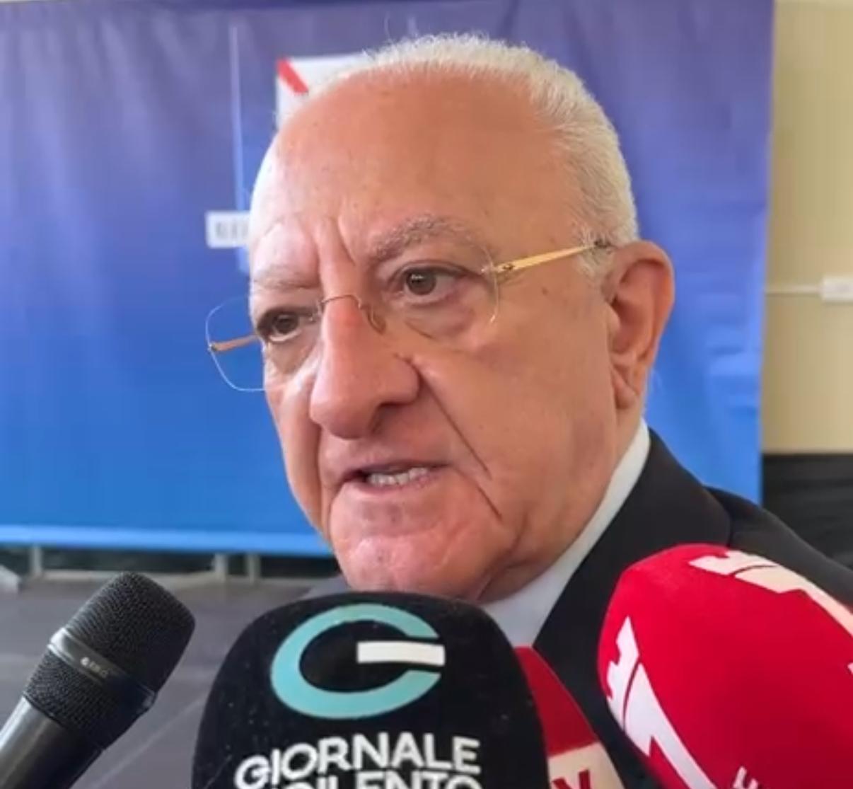 De Luca nel Cilento: «L’ospedale di Sapri penalizzato da Fratelli d’Italia»