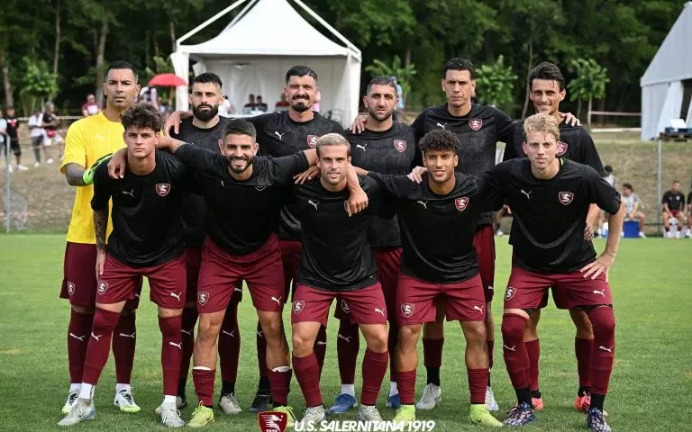 Salernitana, esordio con il Siracusa ma senza pubblico: il calendario completo