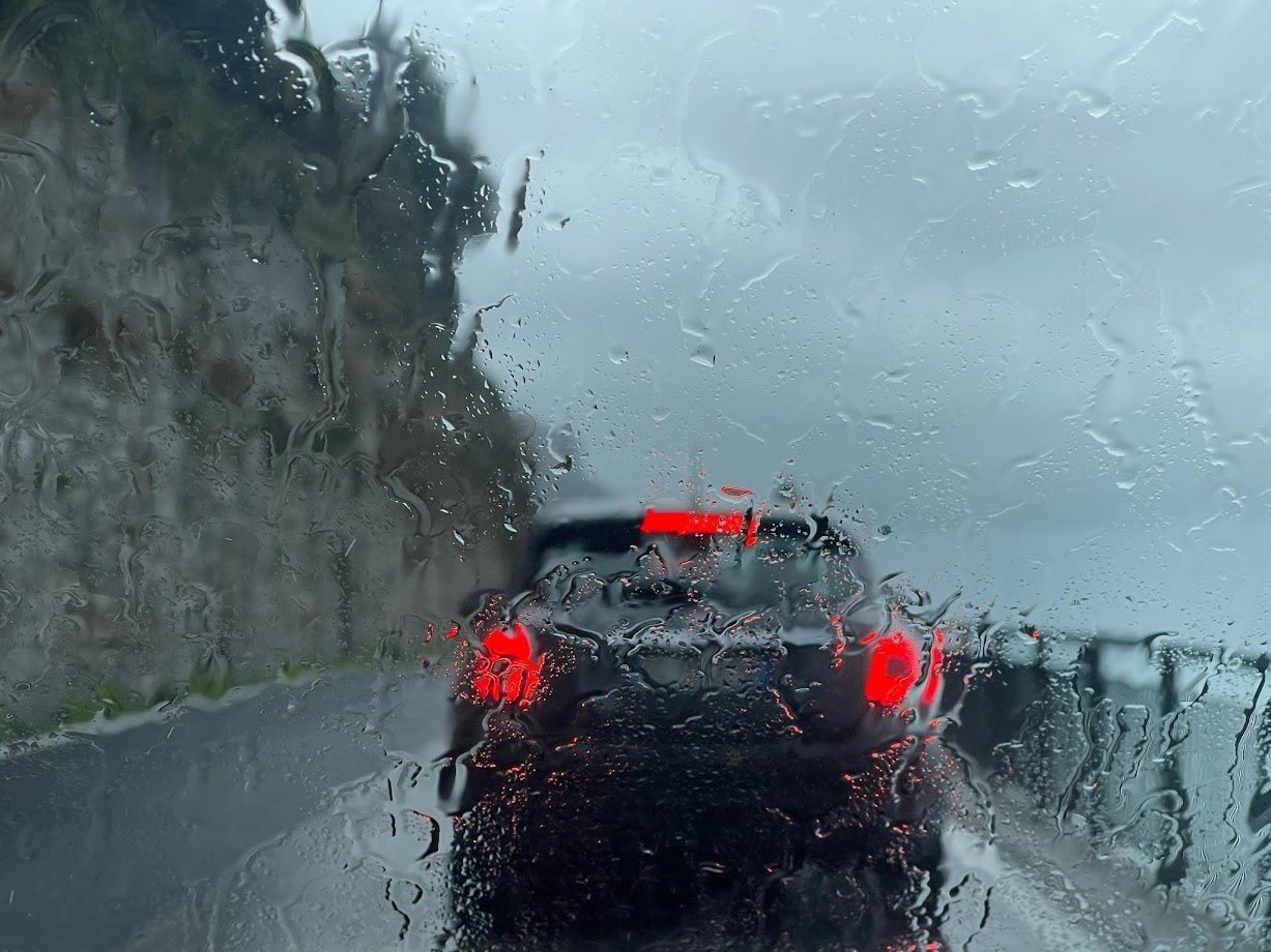 Allerta meteo gialla su tutta la Campania: attesi temporali, grandine e vento forte