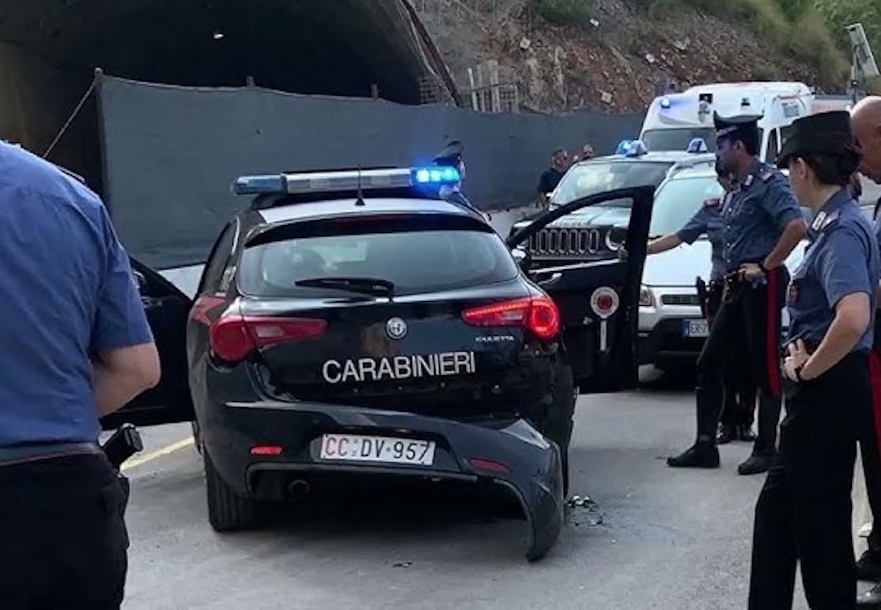 Ladro beccato in un appartamento: era stato inseguito dai carabinieri a Sapri pochi giorni fa