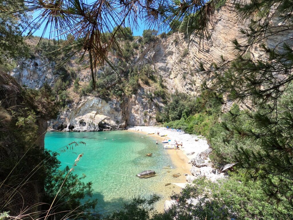 Costa cilentana, un itinerario tra le spiagge più belle «dove la natura detta ancora le regole»
