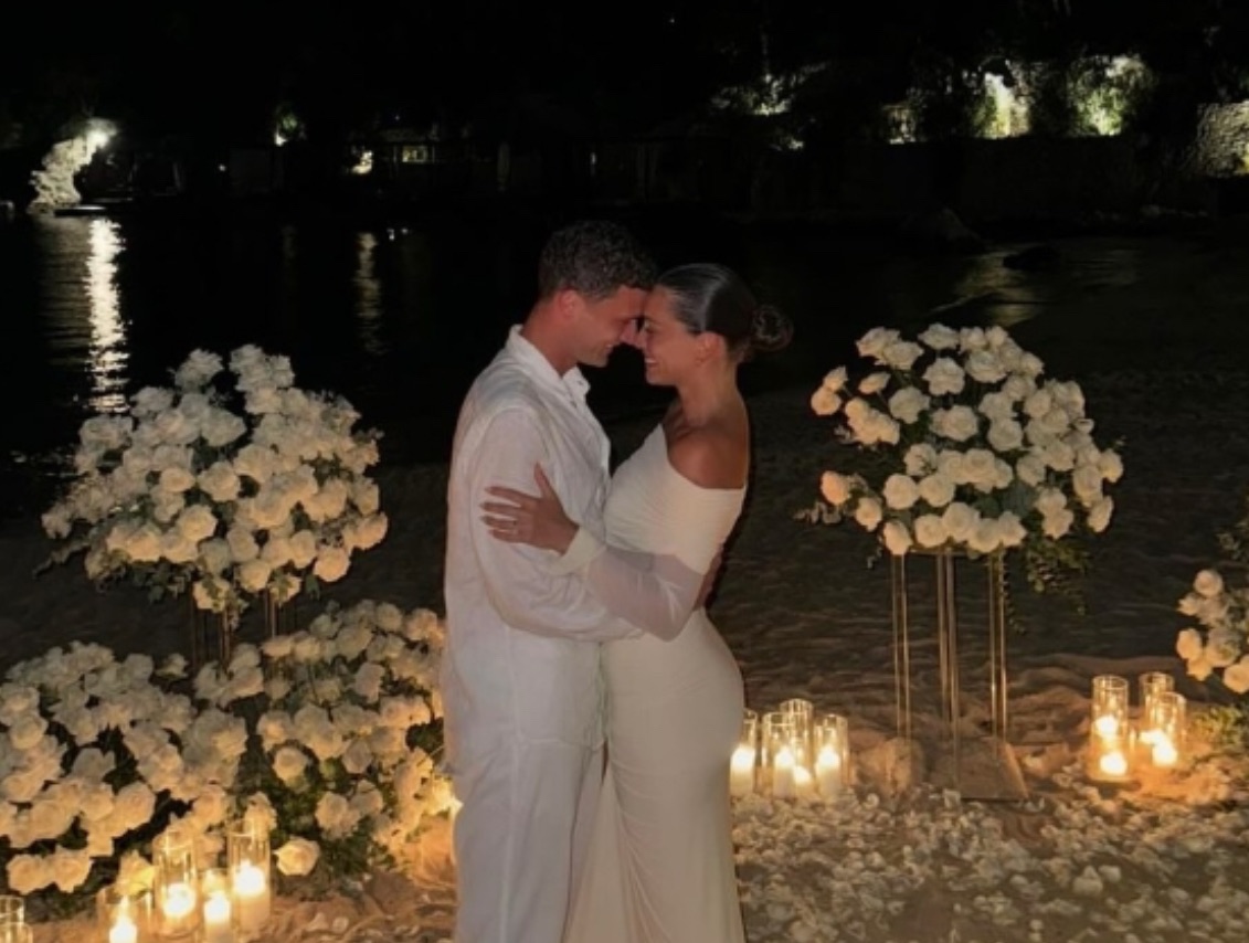 Cava de’ Tirreni, nozze da sogno all’Abbazia: matrimonio per Benjamin Pavard e Kleofina Pnishi