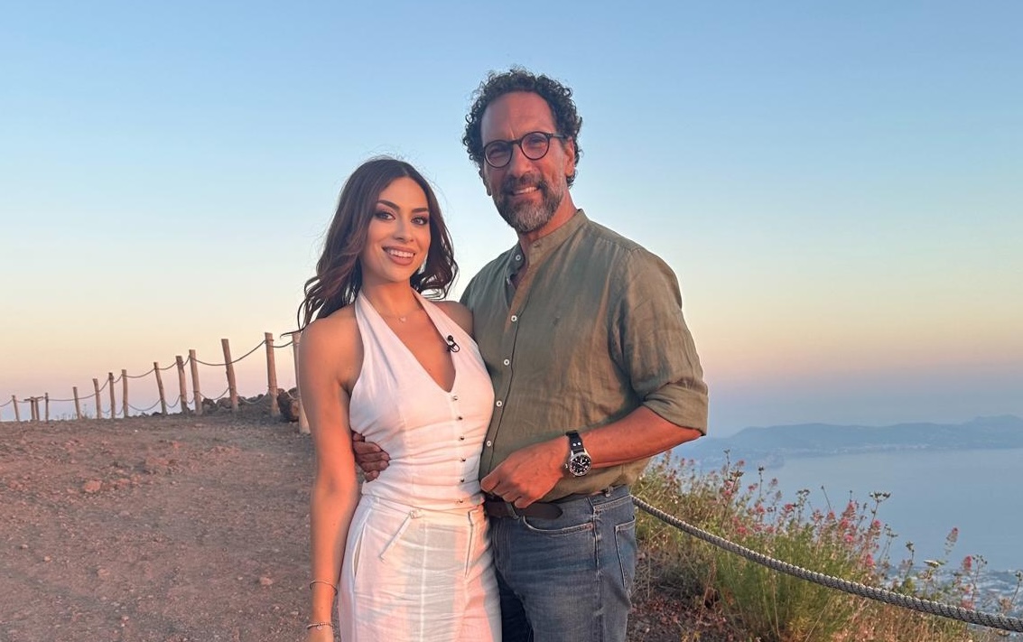 Sapri torna protagonista su Rai 1 con “Vista Mare”, il programma condotto da Federico Quaranta e Diletta Acanfora