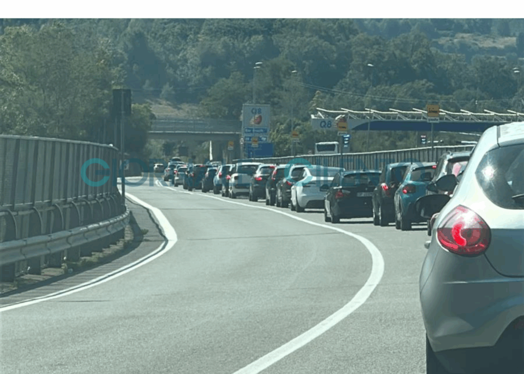 Caselle in Pittari, lunghe code sulla Bussentina per la riattivazione del semaforo al cantiere