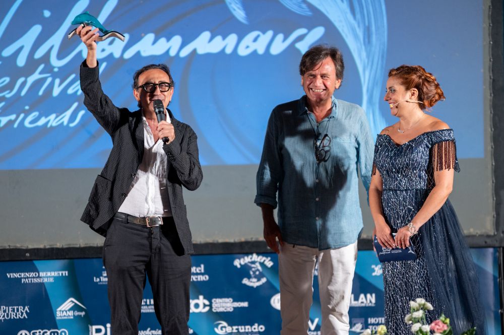 “Nero” di Giovanni Esposito vince il Villammare Festival. Premio cinema nel mondo a Scamarcio