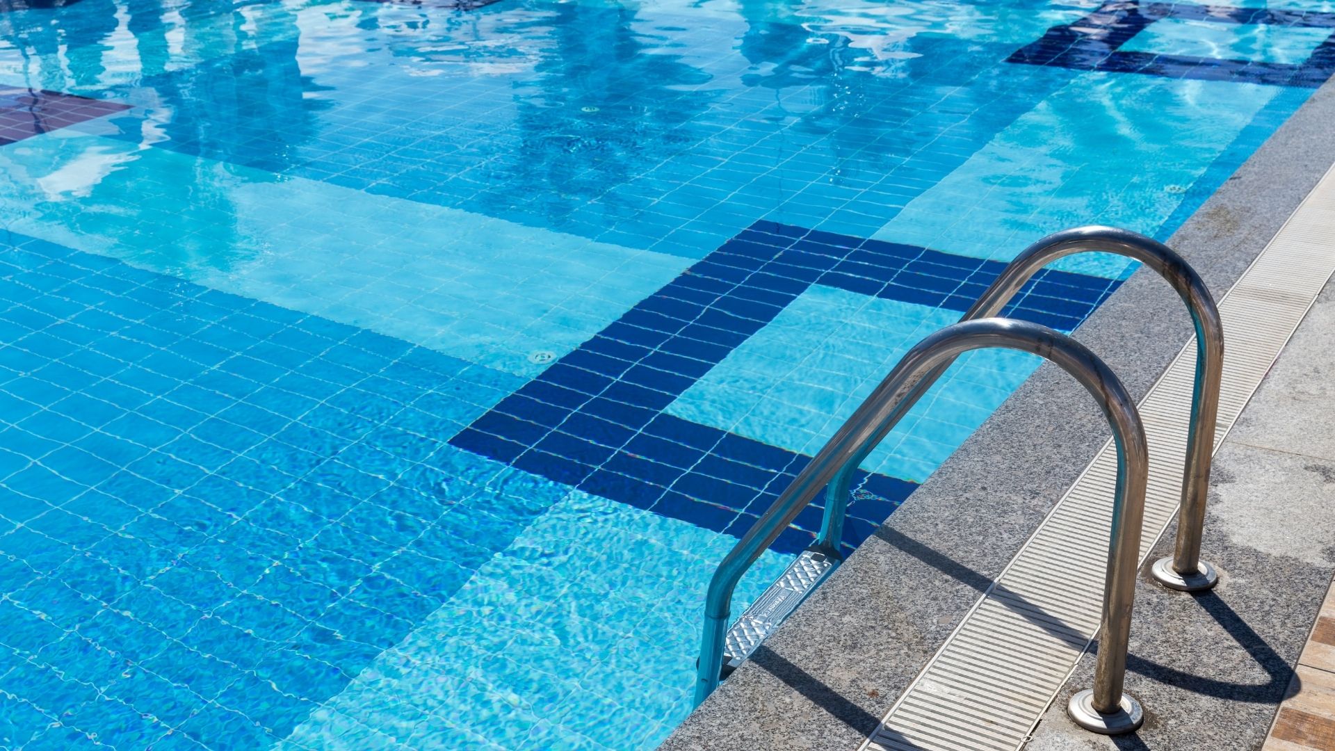 Salute e sicurezza nelle piscine: approvato disegno di legge