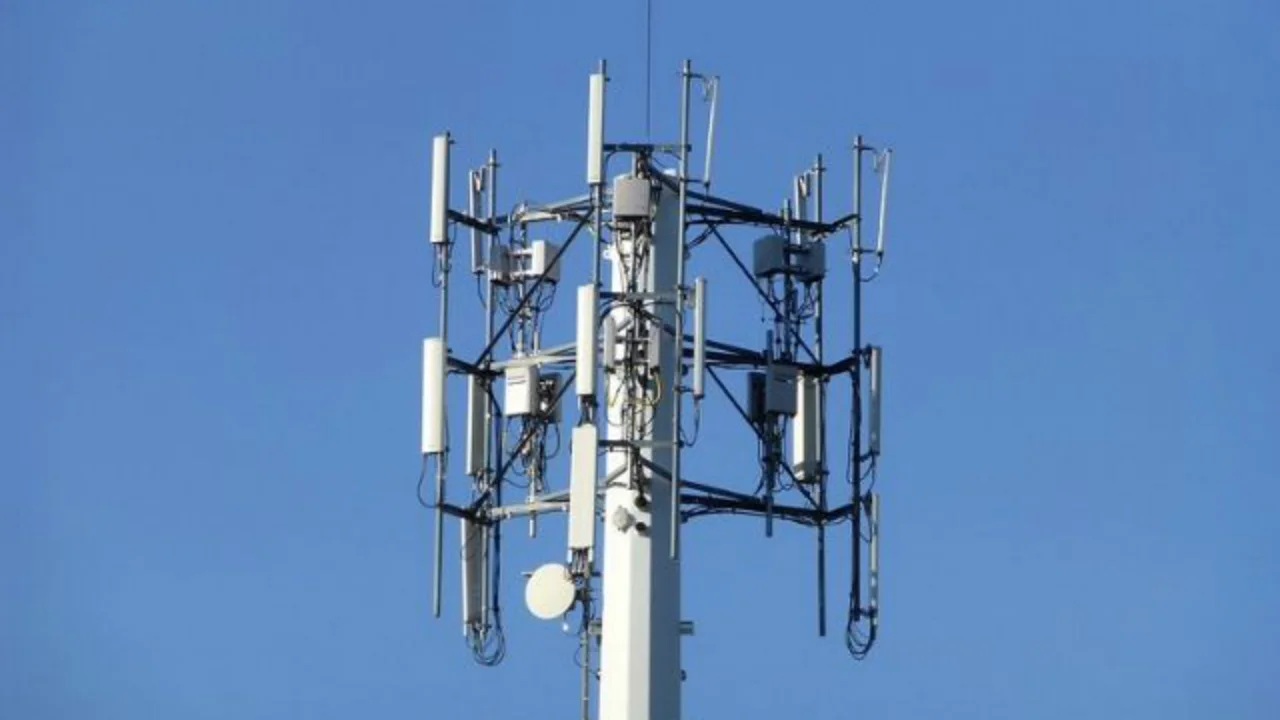 Estate, rete in tilt: il sindaco denuncia otto compagnie telefoniche